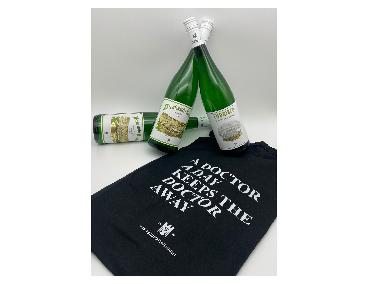 A doctor a day... Shirt mit Weinpaket